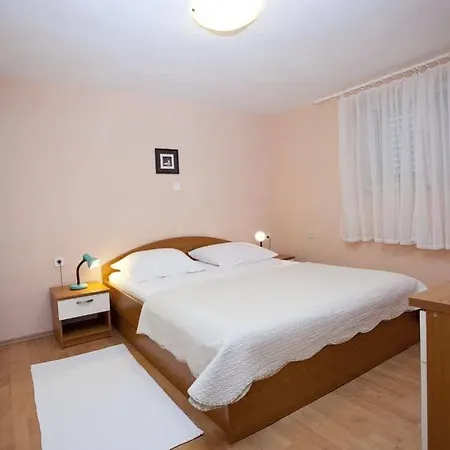 Daniela Appartamento Makarska